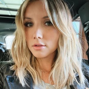 Meet your Posher, Lacy